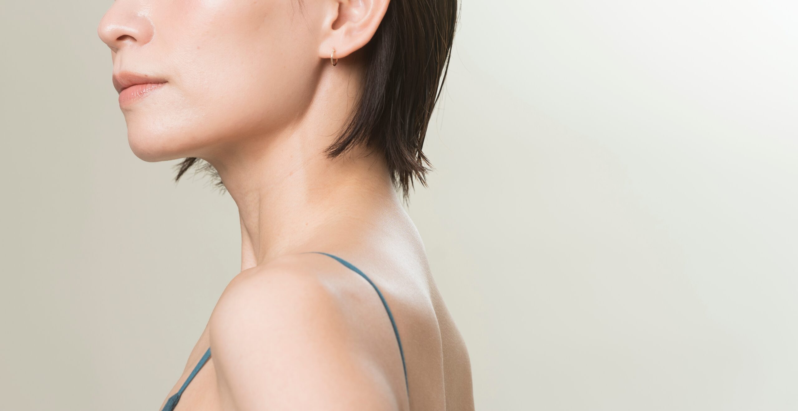 女性　横　フェムケアのおすすめポイントや取り入れるメリットは？日常の不快感を改善する最新ケアガイド｜熊本市 みやはらレディースクリニック 美容診療専用サイト