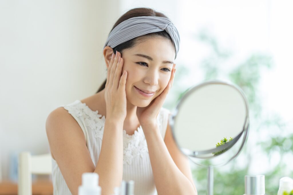 シミ取りのダウンタイムはどのくらい？上手な乗り切り方・みやはらレディースクリニックならではのサポートも解説｜熊本市みやはらレディースクリニック