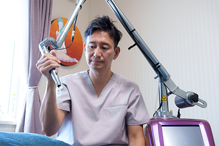 医師　incontinence