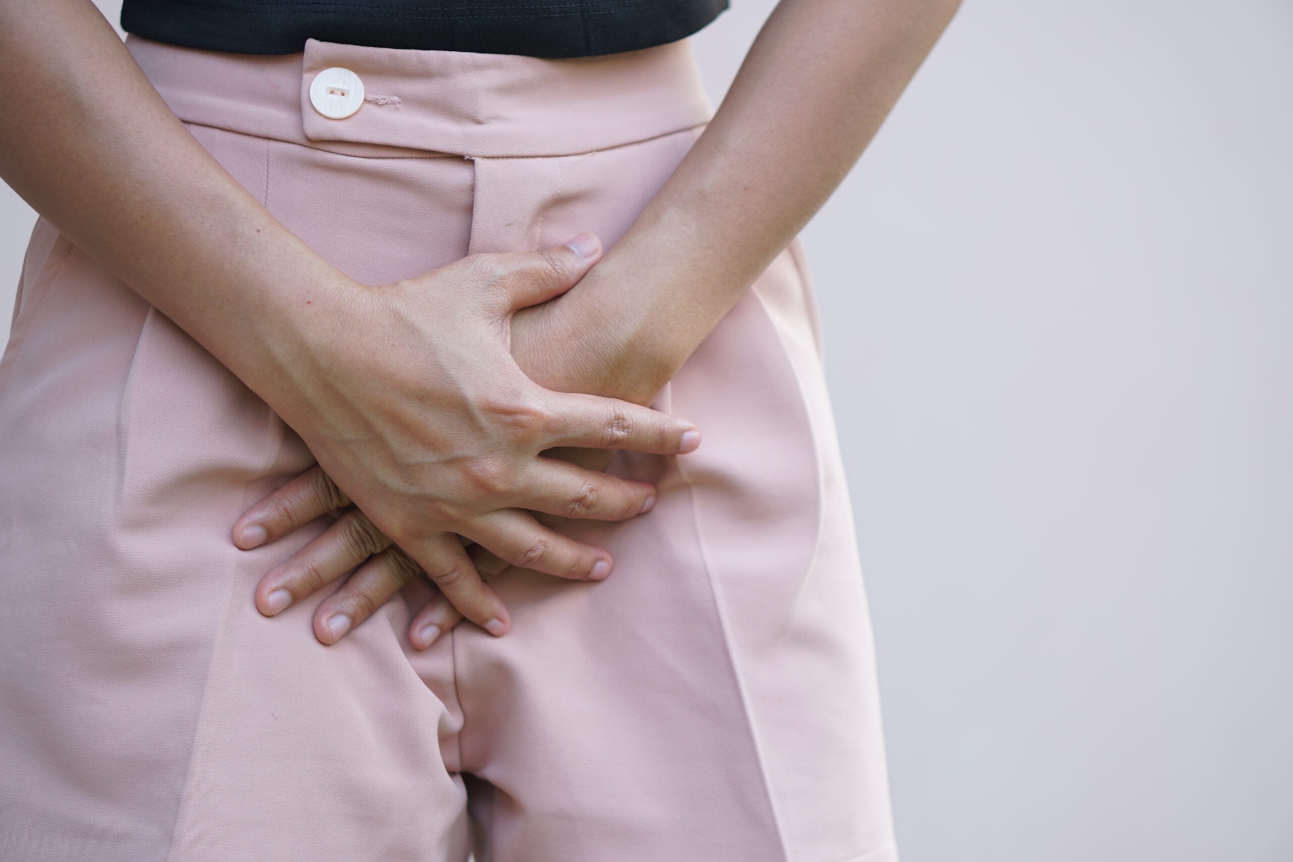 【お湯漏れとは？】お風呂上がりの違和感、正体とケア方法を解説